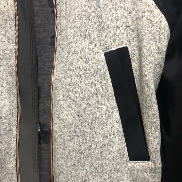 RARE Lululemon Reversible Print Bomber Jacket - Picture 3 of 10